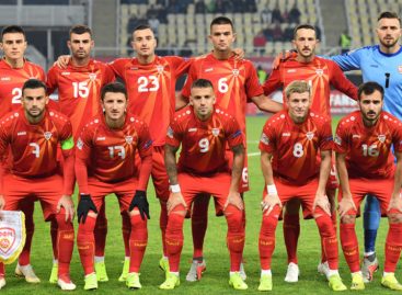 Среќно момци!Македонските фудбалери вечерва играат за историја