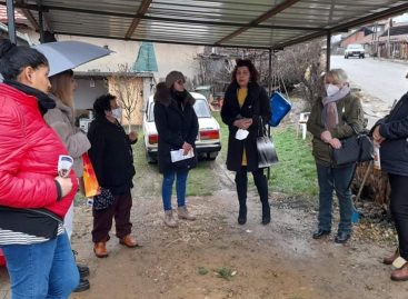 Едукативна кампања за унапредување на здравствената и социјалната заштита на Ромите
