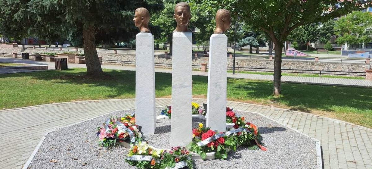 Одбележани 21 година од смртта на загинатите бранители Зоран Бубевски, Никола Пехчевски, Љупчо Мирчовски и Димитар Двојаковски