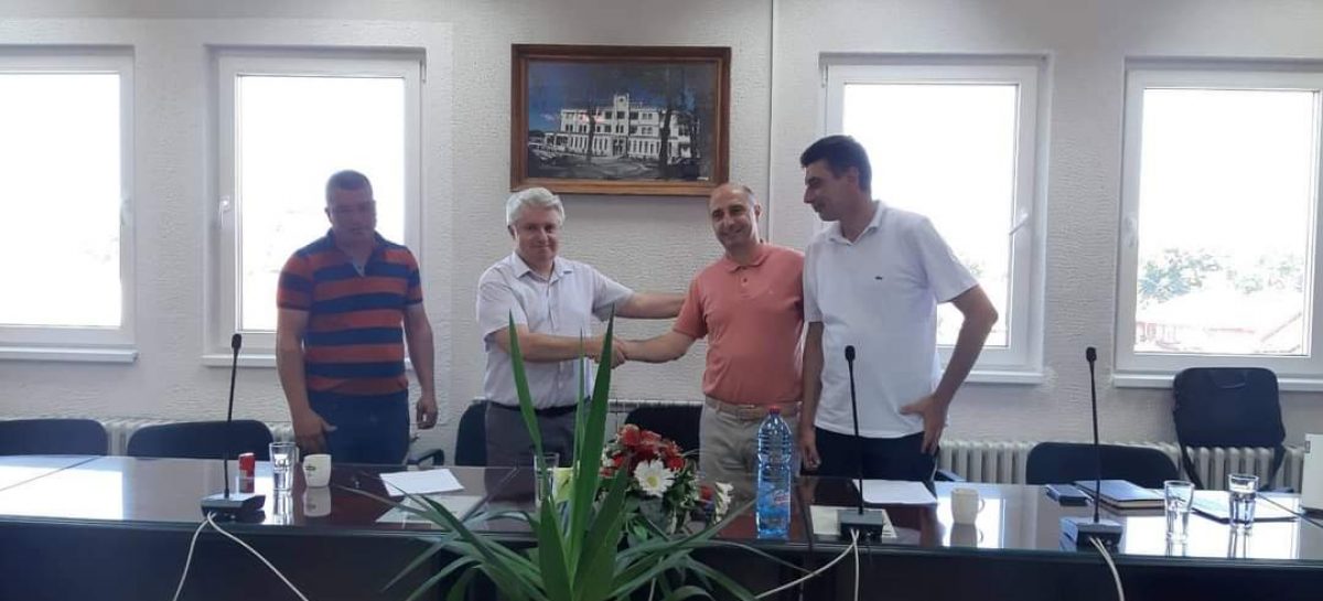 Потпишан договорот за реконструкција на 8 куќи во рамкте на проект ,,Штип и Берово заедно за подобрување на условите на ромската заедница”