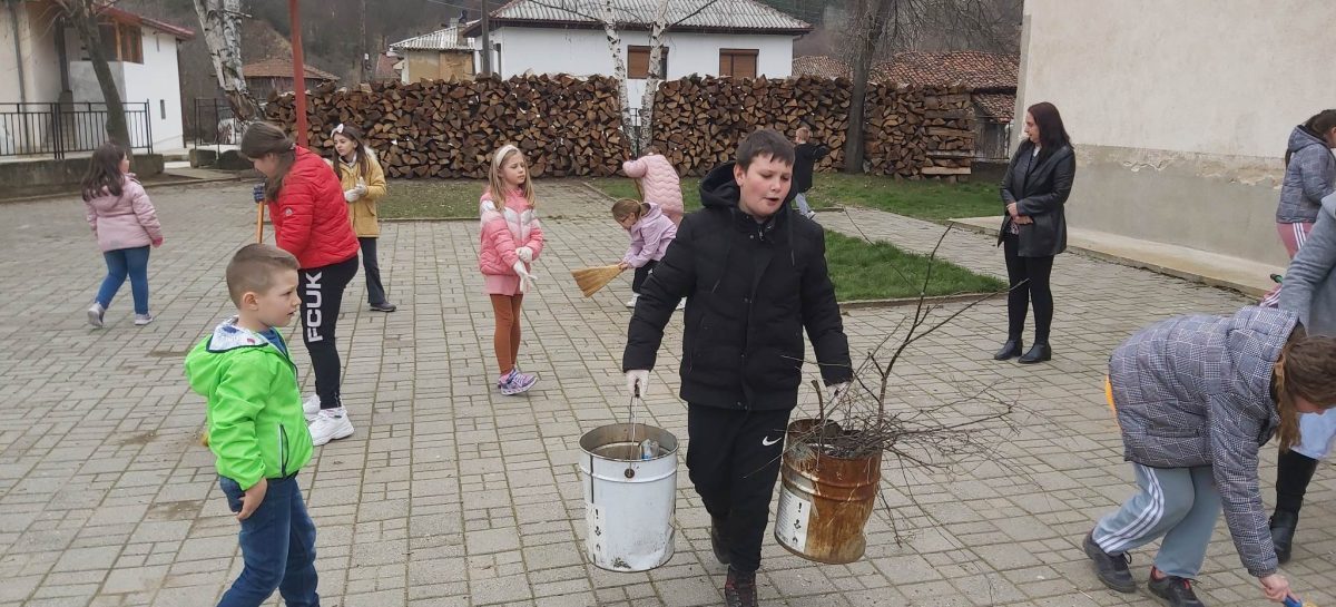 Пролетно празнување и активности во ООУ ” Дедо Иљо Малешевски “