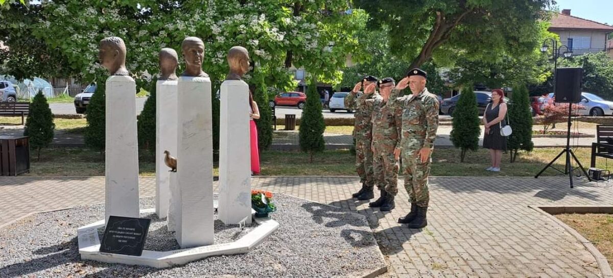 Во Берово одбележани 23 години од смртта на загинатите бранители: Зоран Бубевски, Никола Пехчевски, Љупчо Мирчовски и Димитар Двојаковски